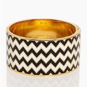 Kate Spade La Vida Loca idiom hinge bangle